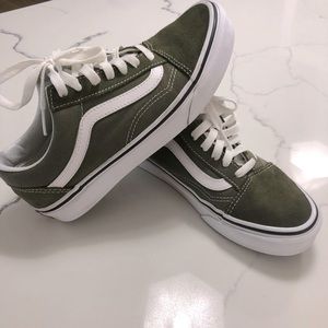 Vans Old Skool women’s 7